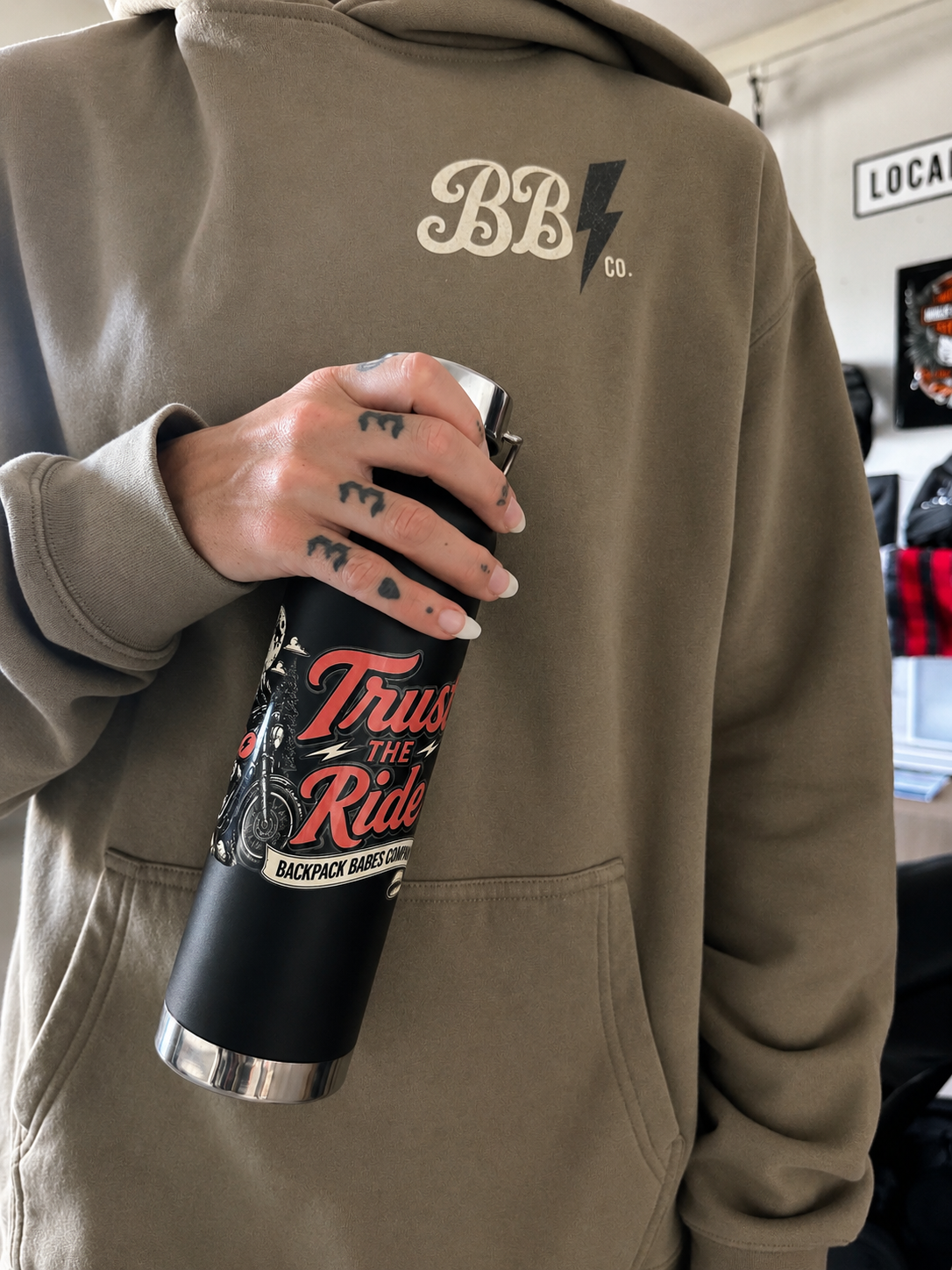 The Scenic Route 22oz Insulated Bottle